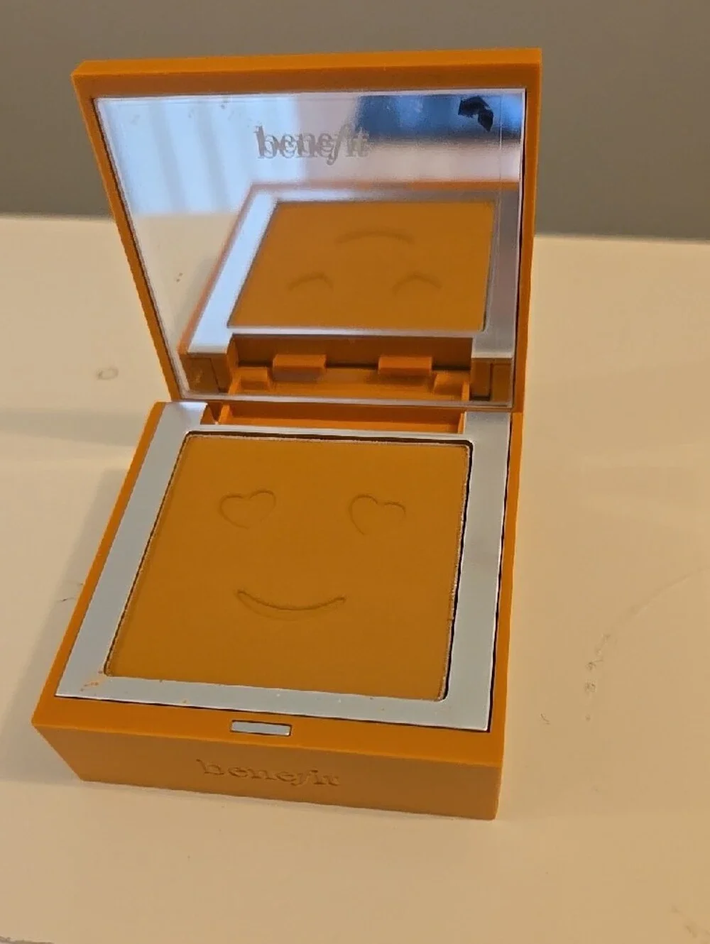 Benefit Hello Happy Velvet Powder Foundation - 9